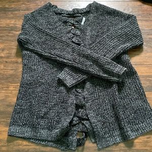 Size M Ardene cardigan